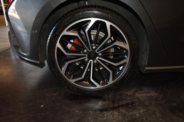 Ford FOCUS 1.0 EcoBoost Hybrid ST Line X Business 125PK B&O Adaptieve Cruise Control BLIS Camera