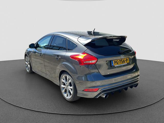 Ford FOCUS 1.5 ST-Line 182 | Half Leder | Camera | Cruise