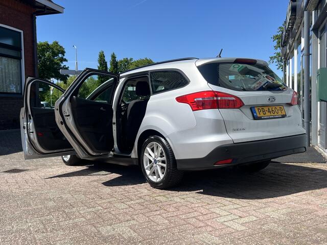Ford FOCUS Wagon 1.0 Lease Edition | CRUISE | NAVI | PDC |