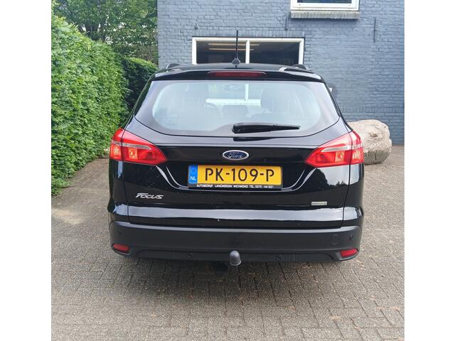 Ford FOCUS Wagon 1.0 Lease Edition / trekhaak / all season banden