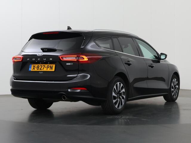 Ford FOCUS 1.0 EcoBoost Hybrid Titanium Style | Achteruitrijcamera | Winter pack | Cruise Control | Navigatie |