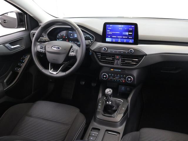 Ford FOCUS 1.0 EcoBoost Hybrid Titanium Style | Achteruitrijcamera | Winter pack | Cruise Control | Navigatie |