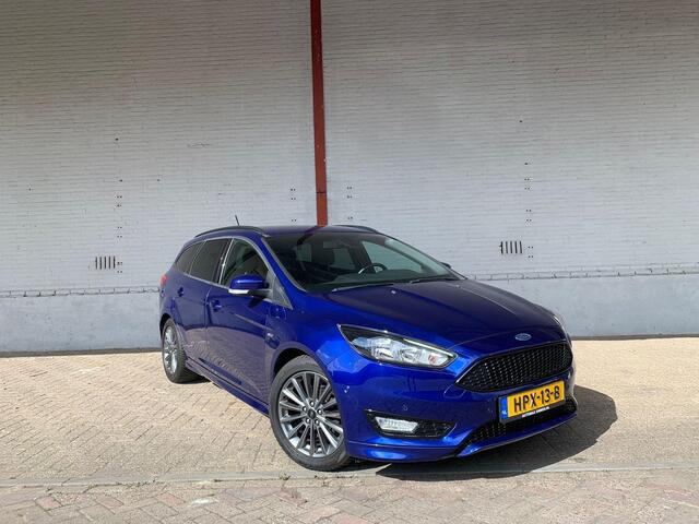 Ford FOCUS Wagon 1.0 Titanium |ST-Line!|Winter Pakket!|