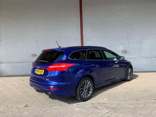 Ford FOCUS Wagon 1.0 Titanium |ST-Line!|Winter Pakket!|