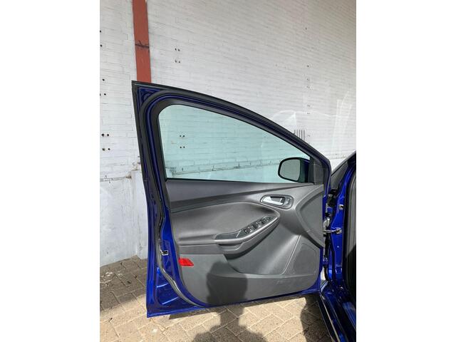 Ford FOCUS Wagon 1.0 Titanium |ST-Line!|Winter Pakket!|