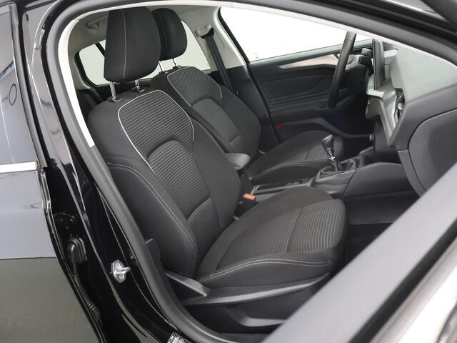 Ford FOCUS Wagon 1.0 EcoBoost Hybrid Titanium | Navigatie | Winterpack | Parkeercamera | Climate Control |