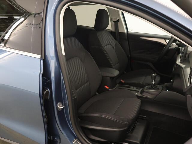 Ford FOCUS Wagon 1.0 EcoBoost Hybrid Titanium | Navigatie | Stoelverwarming | Achteruitrijcamera | Adaptive Cruise control | Dodehoeksensor | Carplay / Android Auto
