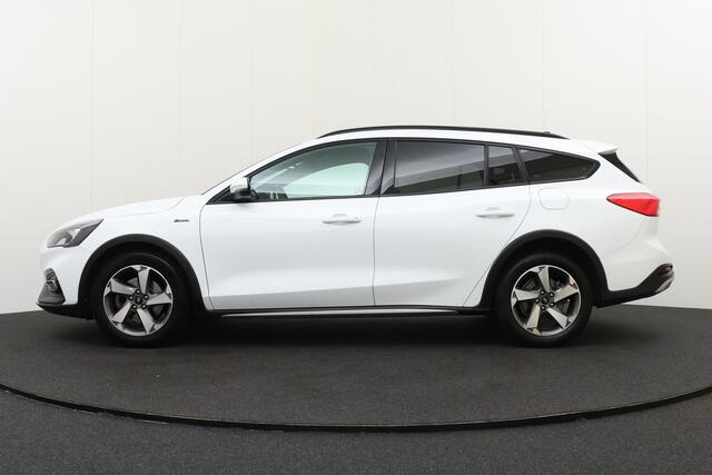 Ford FOCUS Wagon 1.0 124 PK Hybrid Active X Business Elek.Trekhaak Carplay Camera LED