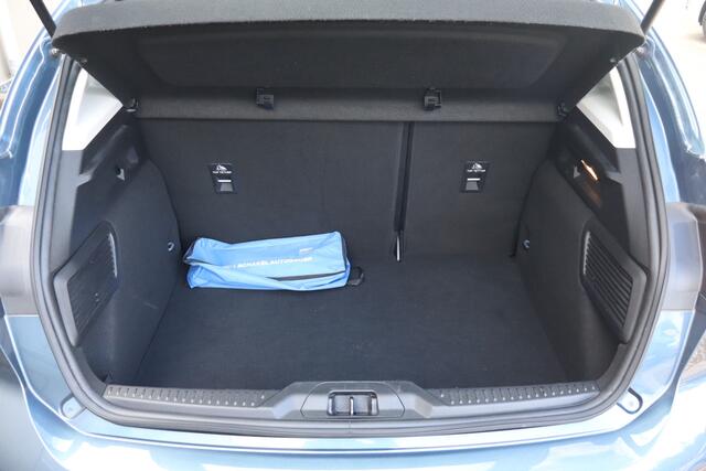 Ford FOCUS 1.0 EcoBoost Titanium Business NL-Auto!! Apple Car-play i Climate