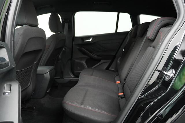 Ford FOCUS Wagon BWJ 11-2020 | 1.5T 150PK ST Line X BuS AUTOMAAT | TREKHAAK | NAVI | CAMERA | CARPLAY | CLIMA | PDC |