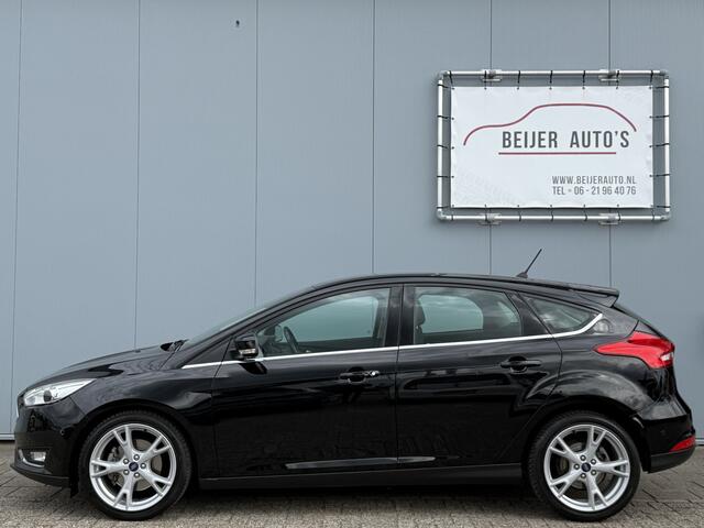 Ford FOCUS 1.5 Titanium Carplay/Camera/18inch.