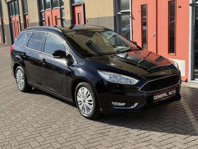Ford FOCUS Wagon 1.0 EcoBoost Titanium, Navi, Nieuwe Distributierie