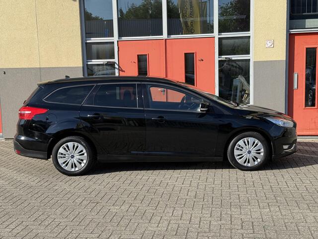 Ford FOCUS Wagon 1.0 EcoBoost Titanium, Navi, Nieuwe Distributierie