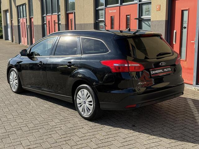 Ford FOCUS Wagon 1.0 EcoBoost Titanium, Navi, Nieuwe Distributierie