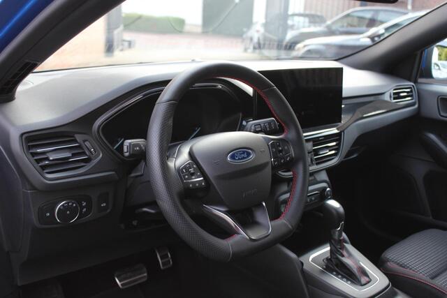 Ford FOCUS Wagon 1.0 EcoBoost Hybrid ST Line X WinterPack, Driver Ass Pack, Trekhaak Afn, Sync4, Camera, Adaptieve Cruise.