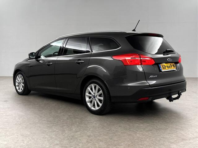 Ford FOCUS 1.5 TDCI Titanium Clima Carplay Camera Cruise LED Trekhaak Navi PDC 16"LMV