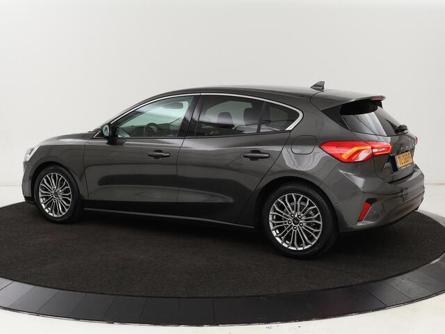 Ford FOCUS 1.0 EcoBoost Titanium | Stoel & stuurverwarming | Camera | Adaptive cruise | Carplay | B&O Sound | Navigatie | Full LED | Climate control