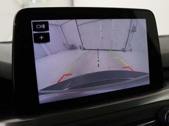 Ford FOCUS 1.0 EcoBoost Titanium | Stoel & stuurverwarming | Camera | Adaptive cruise | Carplay | B&O Sound | Navigatie | Full LED | Climate control