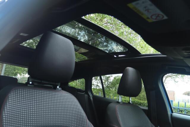 Ford FOCUS WAGON 1.5 ECOBOOST 182PK ST-LINE BUSINESS | PANO | LED| CAMERA | CARPLAY | WINTERPACK | B&O | LANE