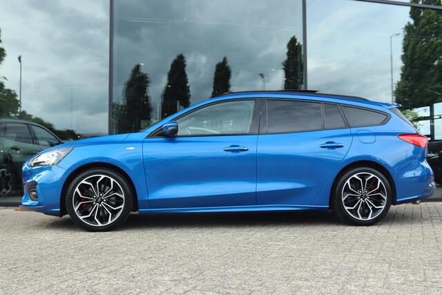 Ford FOCUS WAGON 1.5 ECOBOOST 182PK ST-LINE BUSINESS | PANO | LED| CAMERA | CARPLAY | WINTERPACK | B&O | LANE