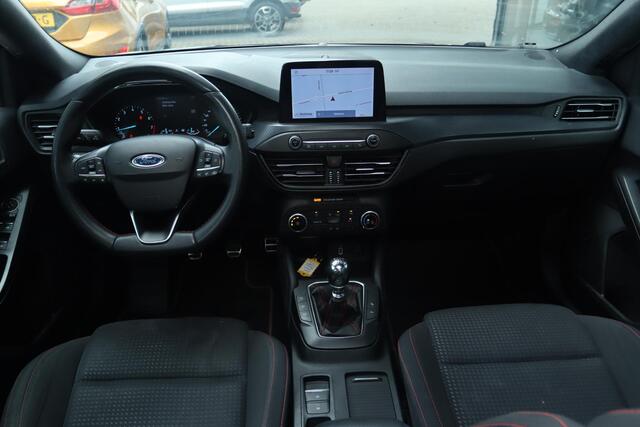 Ford FOCUS WAGON 1.5 ECOBOOST 182PK ST-LINE BUSINESS | PANO | LED| CAMERA | CARPLAY | WINTERPACK | B&O | LANE