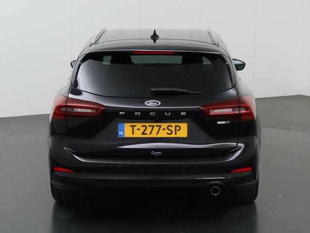 Ford FOCUS Wagon 1.0 EcoBoost Hybrid Titanium | Driver assistance pack | Winter pack | Adaptieve cruise control | Apple Carplay | Android Auto |