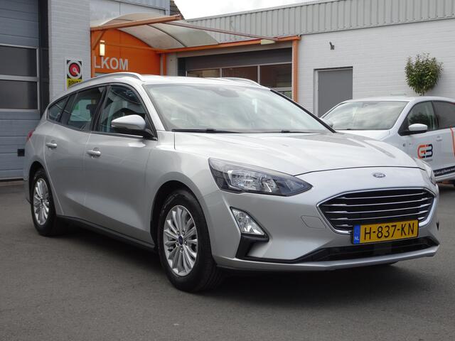 Ford FOCUS Wagon 1.0 EcoBoost Titanium Business Automatische airco, navigatie, parkeersensoren voor en achter, cruise controle, licht metalen velgen, enz.