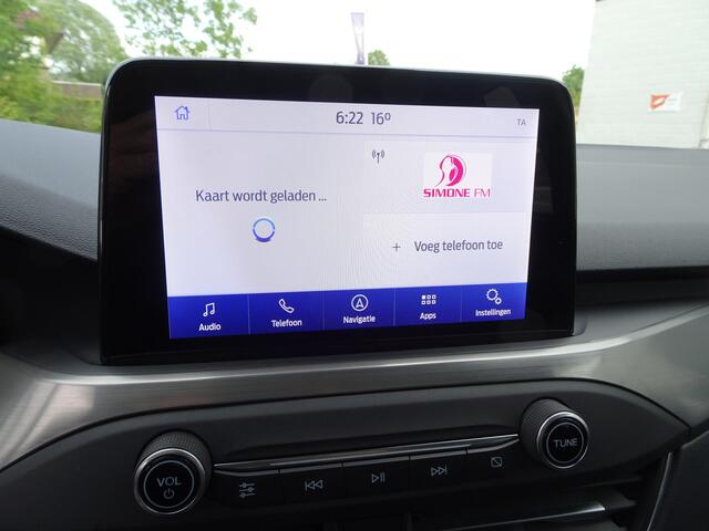 Ford FOCUS Wagon 1.0 EcoBoost Titanium Business Automatische airco, navigatie, parkeersensoren voor en achter, cruise controle, licht metalen velgen, enz.