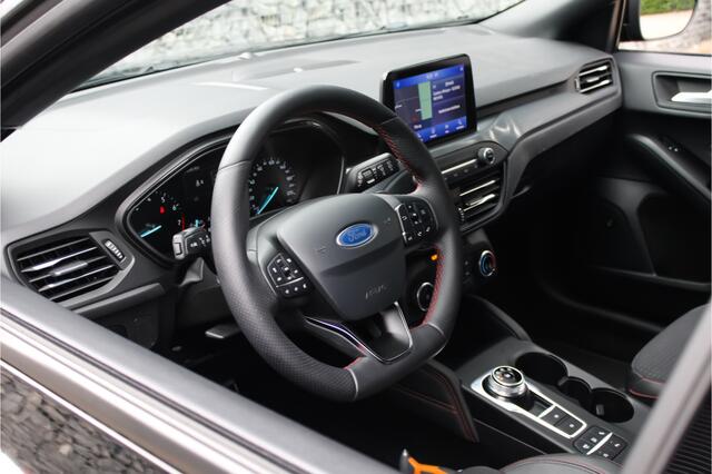 Ford FOCUS 1.5 EcoBoost ST Line | B&O | Camera