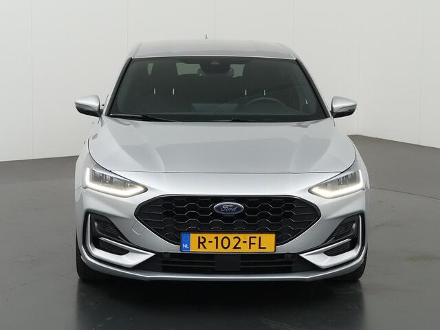 Ford FOCUS 1.0 EcoBoost Hybrid ST Line X | Navigatie | Parkeercamera | Cruise Control Adaptief | Climate Control |
