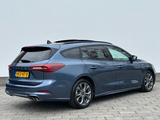 Ford FOCUS Wagon ST-Line EcoBoost Hybrid 155 pk | Pano | Winter Pack | Camera | Adapt. cruise | Camera | Draadloos Apple Carplay |