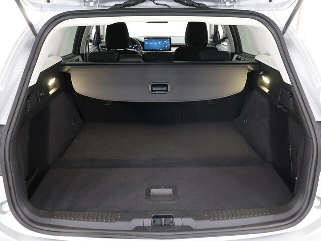 Ford FOCUS Wagon 1.0 EcoBoost Hybrid Titanium | Winter Pack | Navigatie | Parkeersensoren | Climate Control |