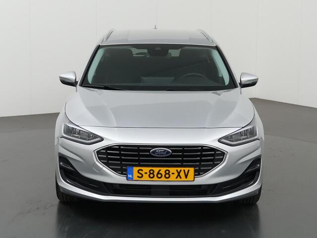 Ford FOCUS Wagon 1.0 EcoBoost Hybrid Titanium | Winter Pack | Navigatie | Climate Control | Parkeersensoren |
