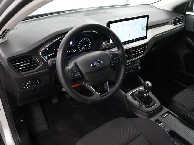 Ford FOCUS Wagon 1.0 EcoBoost Hybrid Titanium | Winter Pack | Navigatie | Climate Control | Parkeersensoren |