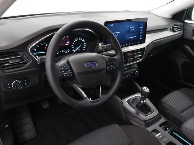 Ford FOCUS Wagon 1.0 EcoBoost Hybrid Titanium