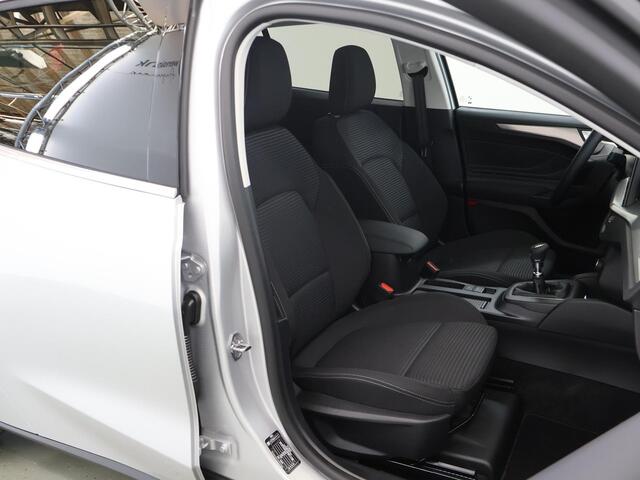 Ford FOCUS Wagon 1.0 EcoBoost Hybrid Titanium