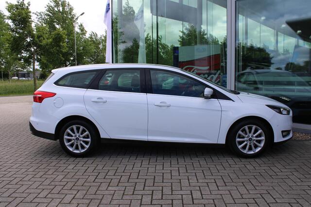Ford FOCUS Wagon 1.0 EcoBoost Titanium