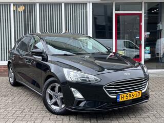 ford-focus-1.0-titanium-i-carplay-i