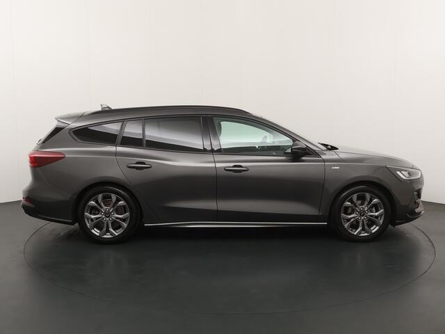 Ford FOCUS Wagon EcoBoost Hybrid 125pk ST Line | Trekhaak | Dealer onderhouden | Nw. model | Led | Clima |