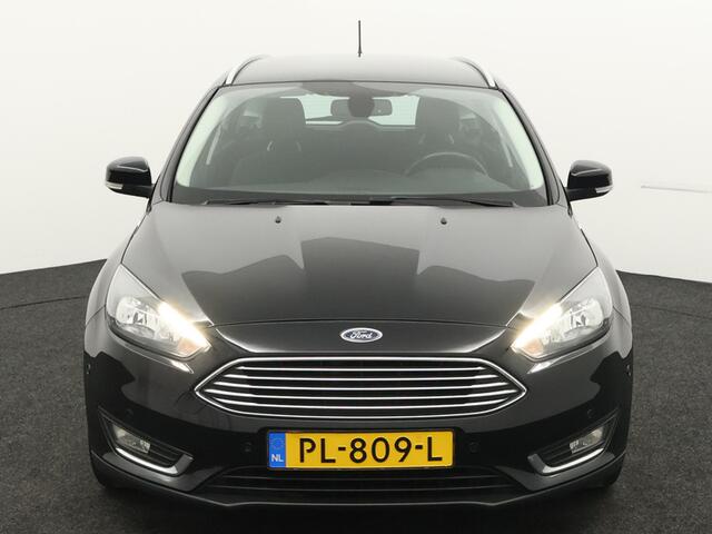 Ford FOCUS Wagon 1.5 Titanium 150 pk trekhaak 1500 kg navi Nap nedauto