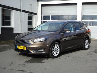 ford-focus-wagon-1.0-titanium-autom