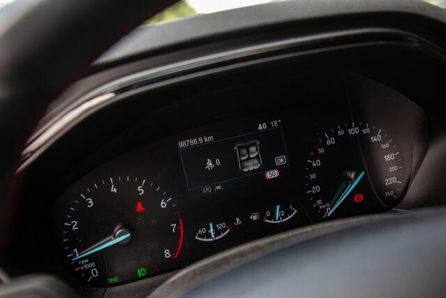 Ford FOCUS Wagon 1.5 EcoBoost ST line , Trekhaak, Stoel/stuurverwarming, Verwarmde voorruit,
