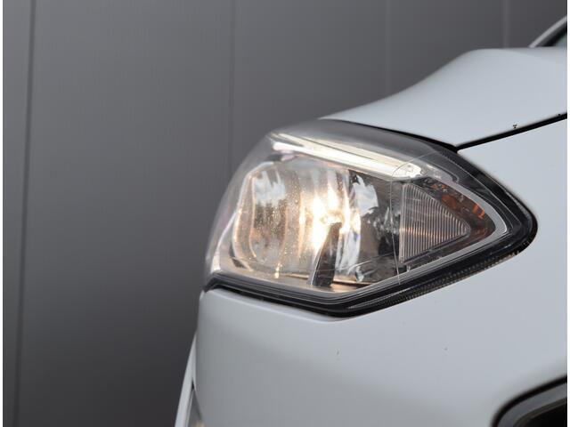 Ford FOCUS Wagon 1.0 EcoBoost | Navigatie | Stoel/-stuurverwarming | Org. NL