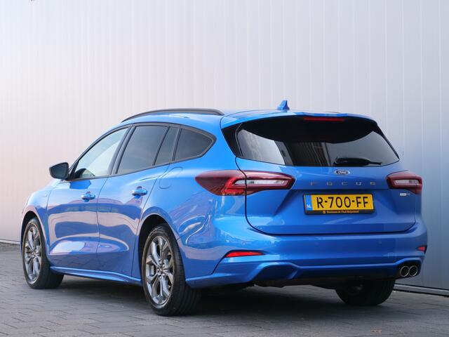 Ford FOCUS Wagon 1.0 125pk EcoBoost Hybrid ST Line Stoelverwarming / Navigatie / 17 inch / LED