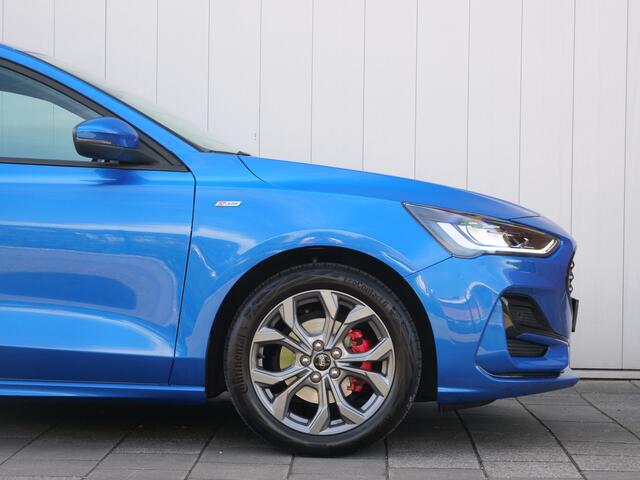 Ford FOCUS Wagon 1.0 125pk EcoBoost Hybrid ST Line Stoelverwarming / Navigatie / 17 inch / LED