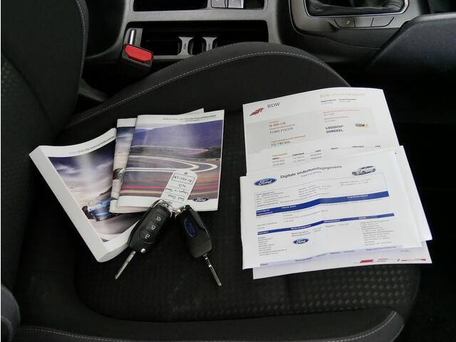 Ford FOCUS Wagon 1.0 EB Trend Bus. Navi/PDC/CAM/Carplay/TH (all-incl. prijs)