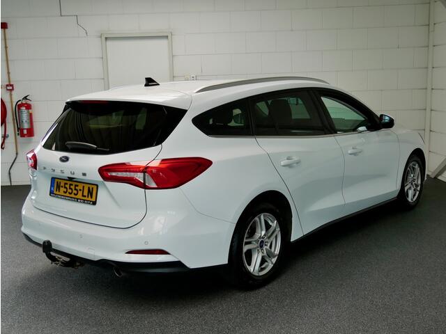 Ford FOCUS Wagon 1.0 EB Trend Bus. Navi/PDC/CAM/Carplay/TH (all-incl. prijs)
