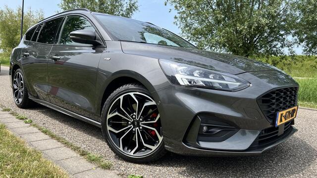 Ford FOCUS Wagon 1.0 EcoBoost Hybrid ST Line X Business