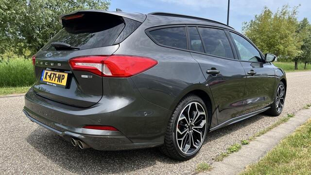 Ford FOCUS Wagon 1.0 EcoBoost Hybrid ST Line X Business