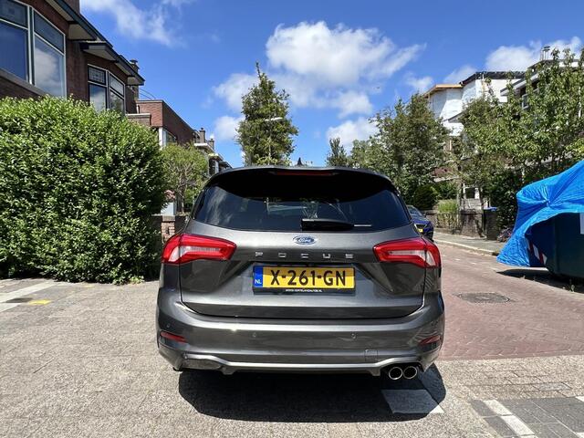 Ford FOCUS Wagon 1.5 EcoBoost ST Line X Business